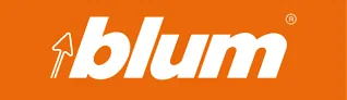 Logotipo con tipografia blanca y fondo anaranjado que representa la identidad de la marca Blum, fabricantes de herrajes para muebles.